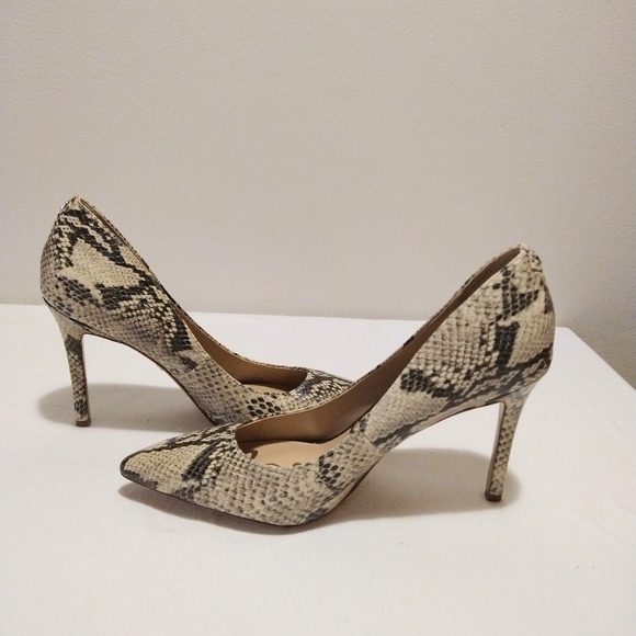 Sam Edelman Hazel Snake Skin Leather Pumps - Picture 8 of 11